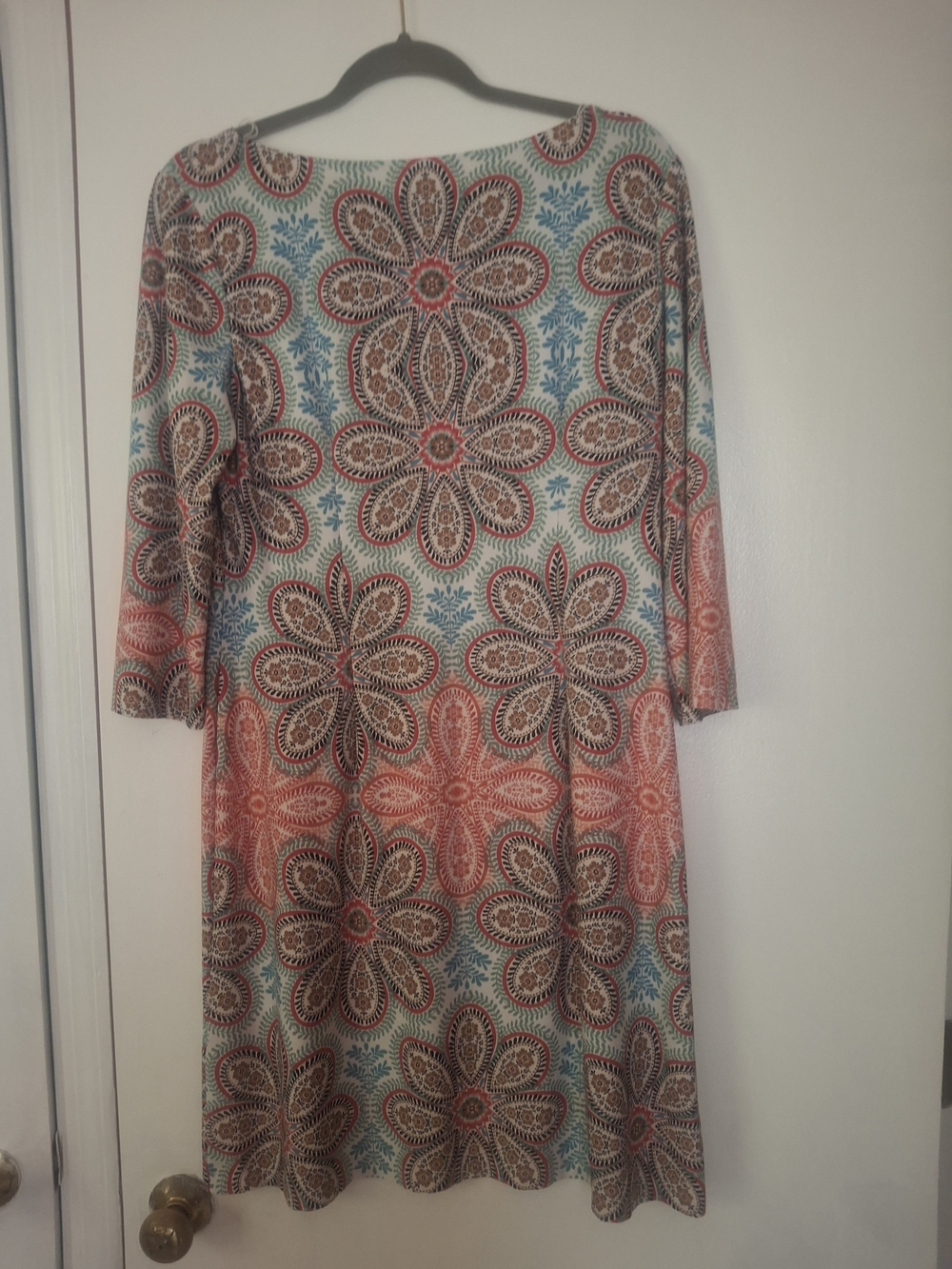 London Times Floral Geometric Medallion Shift Dress in Coral & Teal - Picture 2 of 3